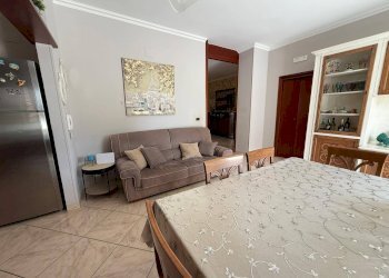 Foto 7 - Stabile - Palazzo Via Padre Pio
 
24, Palagiano - foto 7