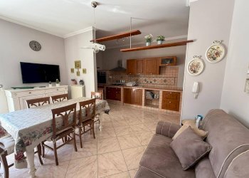 Foto 8 - Stabile - Palazzo Via Padre Pio
 
24, Palagiano - foto 8