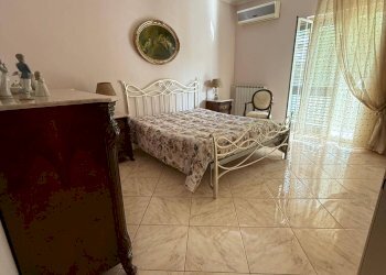 Foto 21 - Stabile - Palazzo Via Padre Pio
 
24, Palagiano - foto 21