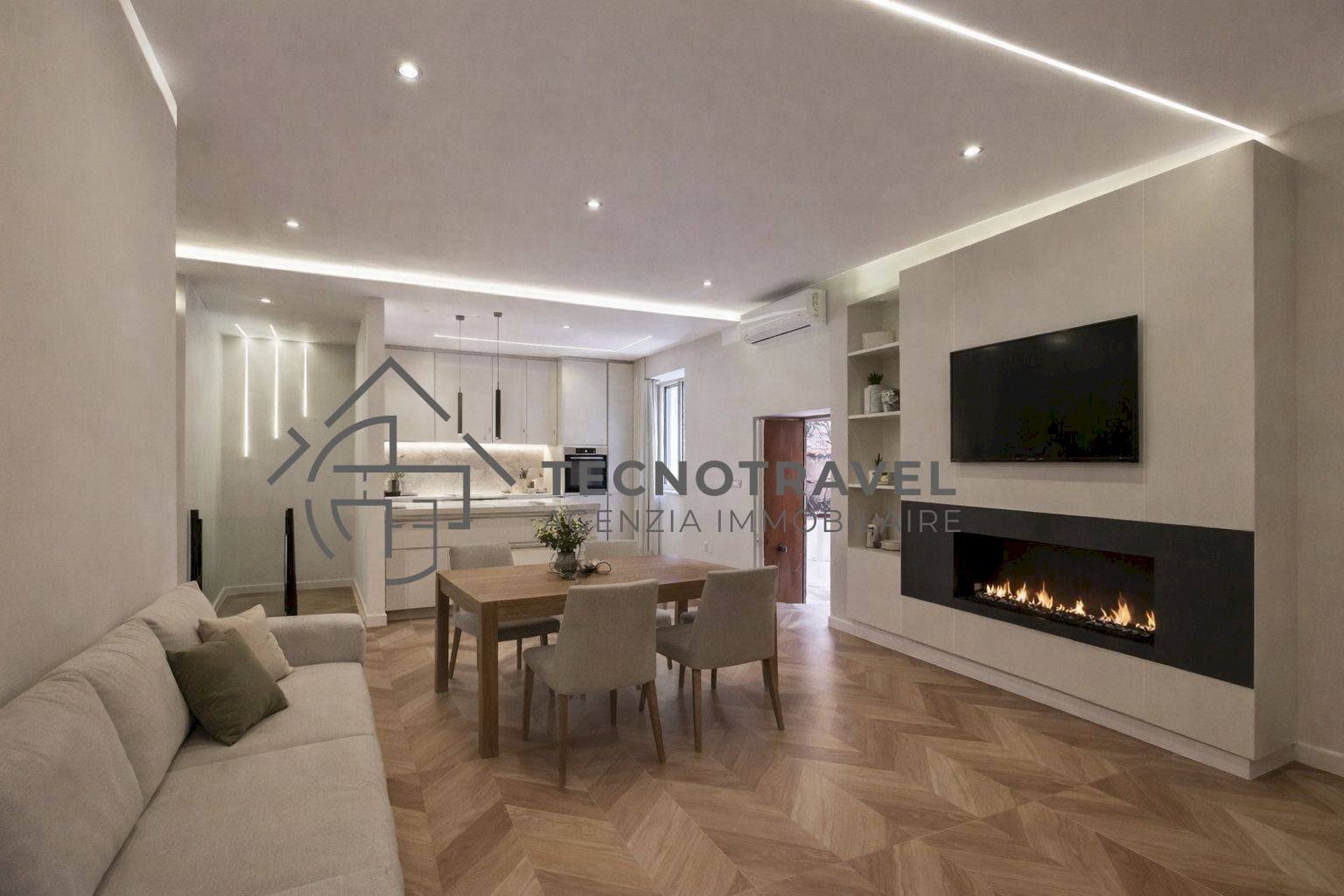 Foto 2 - Three-room apartment via del parco carelli
 
42, Napoli - photo 2