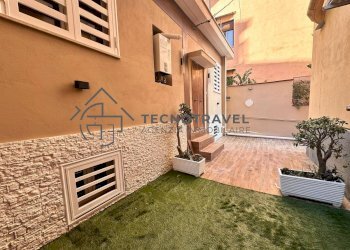 Foto 2 - Three-room apartment via del parco carelli
 
42, Napoli - photo 2