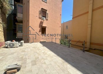 Foto 4 - Trilocale via del parco carelli
 
42, Napoli - foto 4