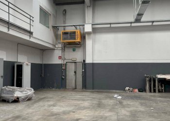 Foto 6 - Capannone largo fratelli cervi
 
8, Vimodrone - foto 6