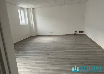 Foto 11 - Capannone largo fratelli cervi
 
8, Vimodrone - foto 11