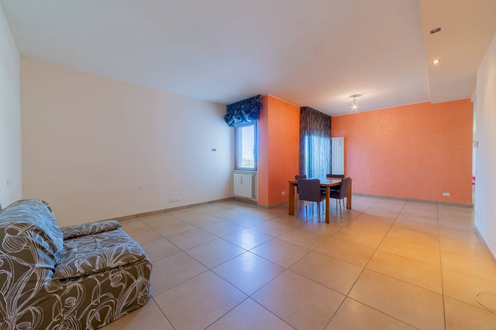 Foto 3 - Quadrilocale via dei Conti Ricci
 
143, Vasto - foto 3