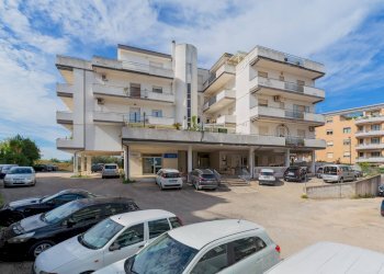 Foto 31 - Quadrilocale via dei Conti Ricci
 
143, Vasto - foto 31