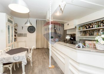 Locale bar - Locale Commerciale via Garibaldi
4, Vanzago - foto 13