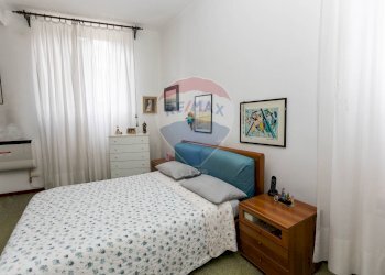 Camera / camera da letto - Locale Commerciale via Garibaldi
4, Vanzago - foto 26