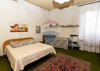 Camera / camera da letto - Locale Commerciale via Garibaldi
4, Vanzago - foto 29