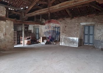 Magazzino / deposito - Locale Commerciale via Garibaldi
4, Vanzago - foto 33