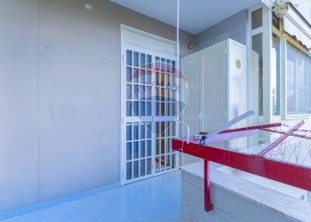 Terrazza - Quadrilocale Via Vitantonio Di Cagno
 
6, Bari - foto 17