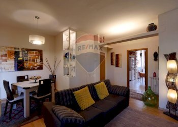 Sala da pranzo - Three-room apartment Via Papa Pio XII
 
1, Bitritto - photo 8