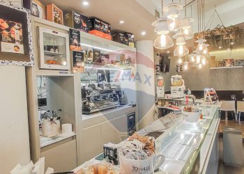 Cucina - Attività Commerciale Via Giuseppe Tatarella
 
14, Noicàttaro - foto 7