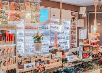 Edificio all\'aperto - Attività Commerciale Via Giuseppe Tatarella
 
14, Noicàttaro - foto 15