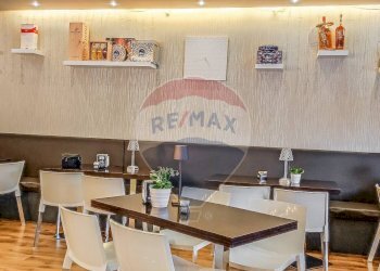 Sala da pranzo - Attività Commerciale Via Giuseppe Tatarella
 
14, Noicàttaro - foto 16