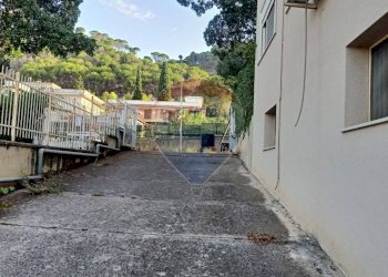 Ingresso cancello - Box VIA CASTELLANA
 
191, Palermo - foto 1