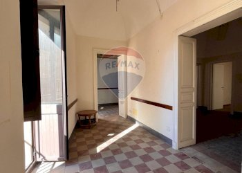 Hall / corridoio - Casa indipendente Via Senatore Maiorana
 
4, Militello in Val di Catania - foto 5