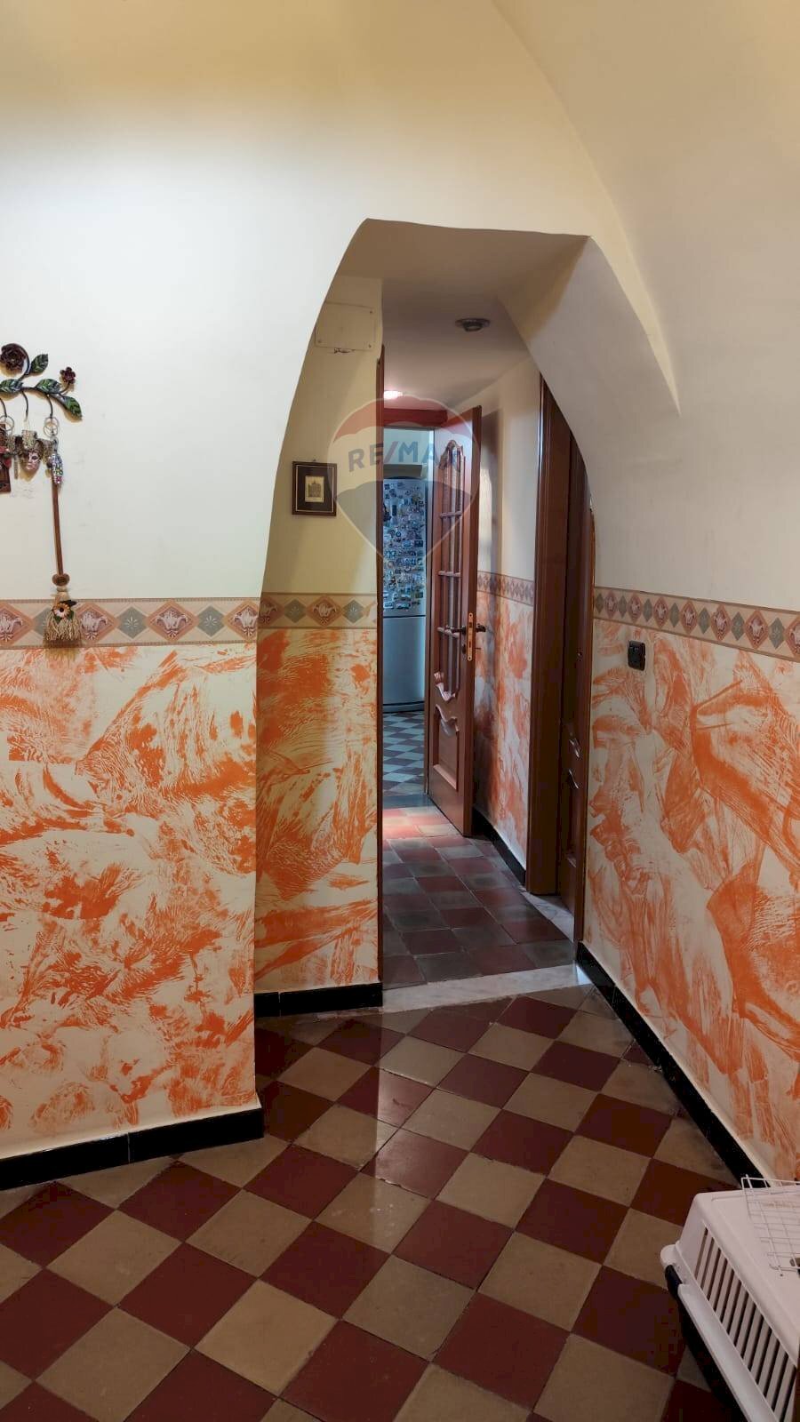 Hall / corridoio - Apartment Via Sant'agostino
 
8, Catania - photo 3