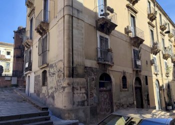 Edificio all\'aperto - Appartamento Via Sant'agostino
 
8, Catania - foto 17