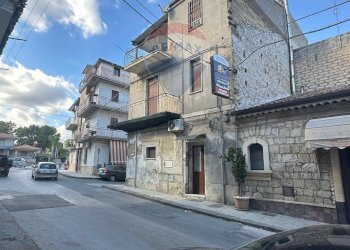 Edificio all\'aperto - Independent house Via Repubblica
 
60, Ramacca - photo 31