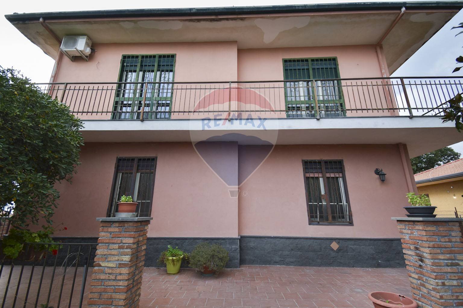 Casa all\'aperto - Villa Via Enrico Fermi
 
82, Belpasso - foto 2