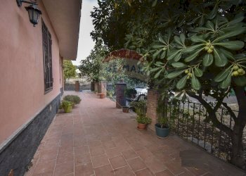 Terrazza - Villa Via Enrico Fermi
 
82, Belpasso - foto 6