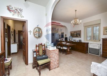 Soggiorno - Villa Via Enrico Fermi
 
82, Belpasso - foto 7