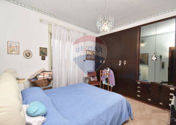 Camera / camera da letto - Villa Via Enrico Fermi
 
82, Belpasso - foto 16