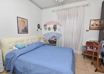 Camera / camera da letto - Villa Via Enrico Fermi
 
82, Belpasso - foto 17