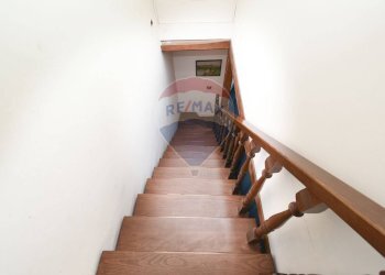 Scale - Villa Via Enrico Fermi
 
82, Belpasso - foto 20