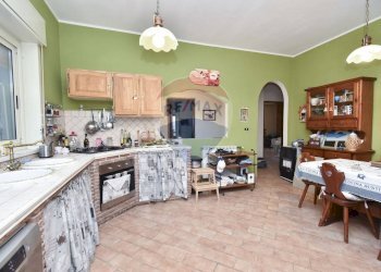 Cucina - Villa Via Enrico Fermi
 
82, Belpasso - foto 26