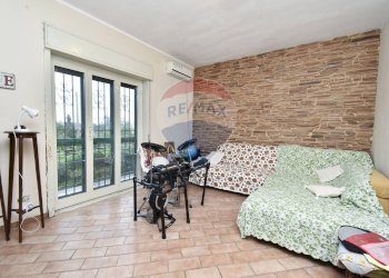 Soggiorno - Villa Via Enrico Fermi
 
82, Belpasso - foto 35