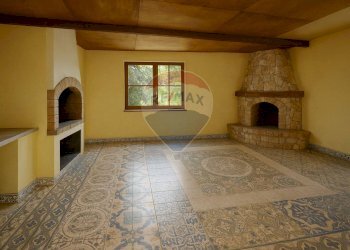 Soggiorno - Casa indipendente Via della Prece
 
1, Caltagirone - foto 26