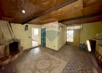 Stanza vuota - Casa indipendente Via della Prece
 
1, Caltagirone - foto 28