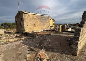 Edificio all\'aperto - Casa indipendente Via della Prece
 
1, Caltagirone - foto 36