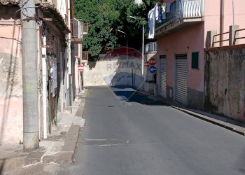 Edificio all\'aperto - Independent house Via Porta Agnone
 
28, Carlentini - photo 2