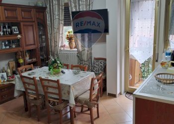 Sala da pranzo - Appartamento Viale della Libertà
 
24, Piazza Armerina - foto 5