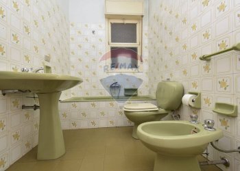 Bagno - Appartamento Via Diciottesima Traversa
 
147, Belpasso - foto 26