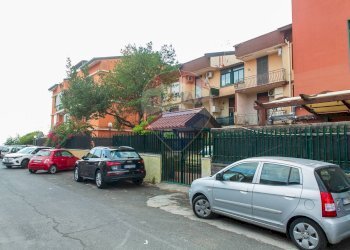 Edificio all\'aperto - Attico Via Pulei
 
39/A, Mascalucia - foto 1