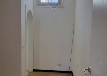 Stanza vuota - Negozio Corso del Popolo
 
4, Paterno - foto 5