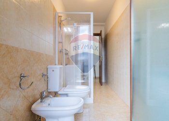 Bagno - Quadrilocale VIA JOHN FITZGERALD KENNEDY, Acireale - foto 9