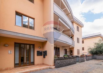 Edificio all\'aperto - Quadrilocale VIA JOHN FITZGERALD KENNEDY, Acireale - foto 22