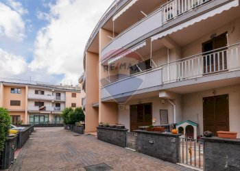 Edificio all\'aperto - Quadrilocale VIA JOHN FITZGERALD KENNEDY, Acireale - foto 23