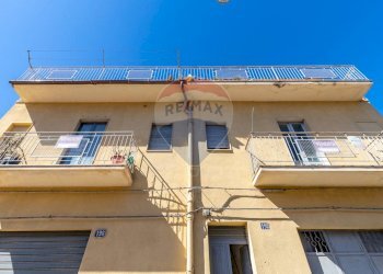 Edificio all\'aperto - Casa indipendente Via Acquanuova
 
198, Caltagirone - foto 4