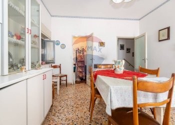 Sala da pranzo - Casa indipendente Via Acquanuova
 
198, Caltagirone - foto 26