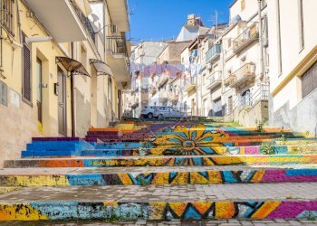 Edificio all\'aperto - Casa indipendente Via Acquanuova
 
198, Caltagirone - foto 31