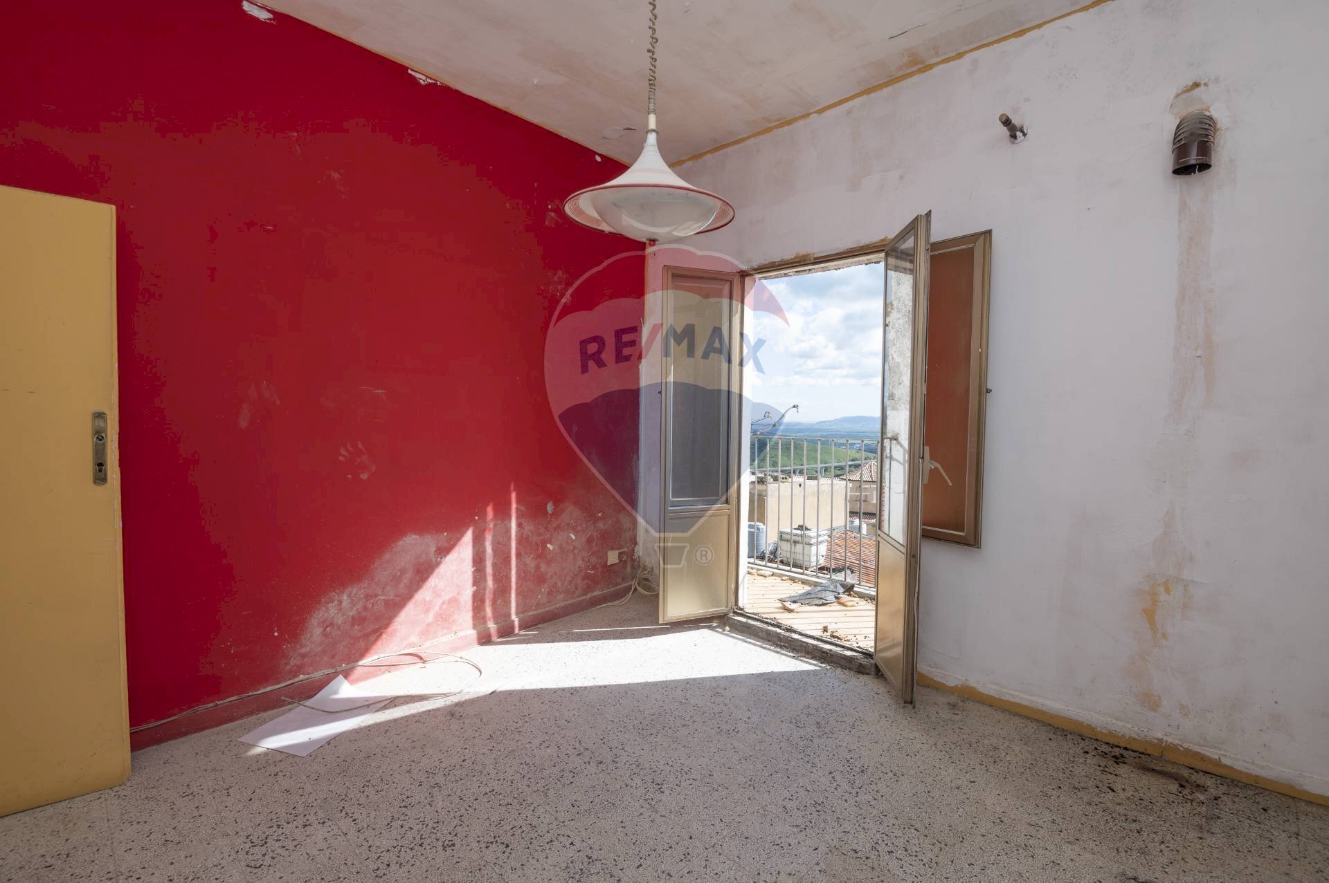 Stanza vuota - Three-room apartment Via pampallona
17, Caltagirone - photo 3