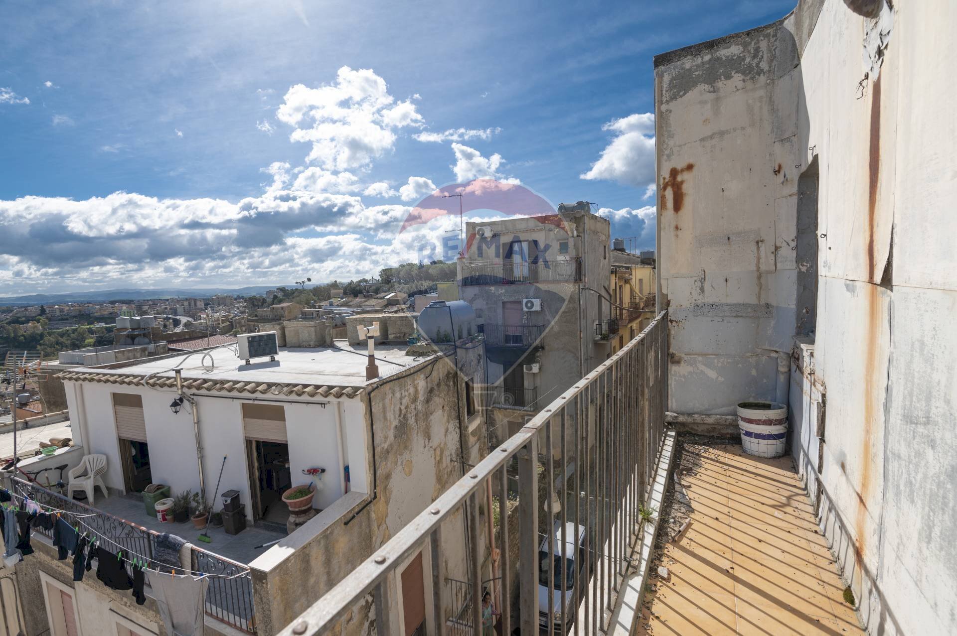 Balcone - Three-room apartment Via pampallona
 
17, Caltagirone - photo 1