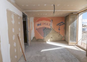 Stanza vuota - Trilocale Via pampallona
 
17, Caltagirone - foto 7