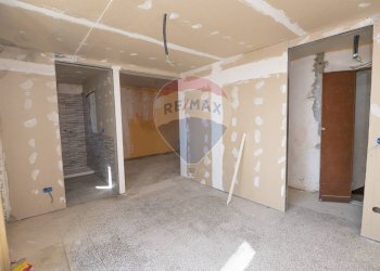 Stanza vuota - Trilocale Via pampallona
 
17, Caltagirone - foto 8